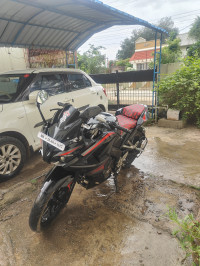 Bajaj Pulsar RS 200 ABS