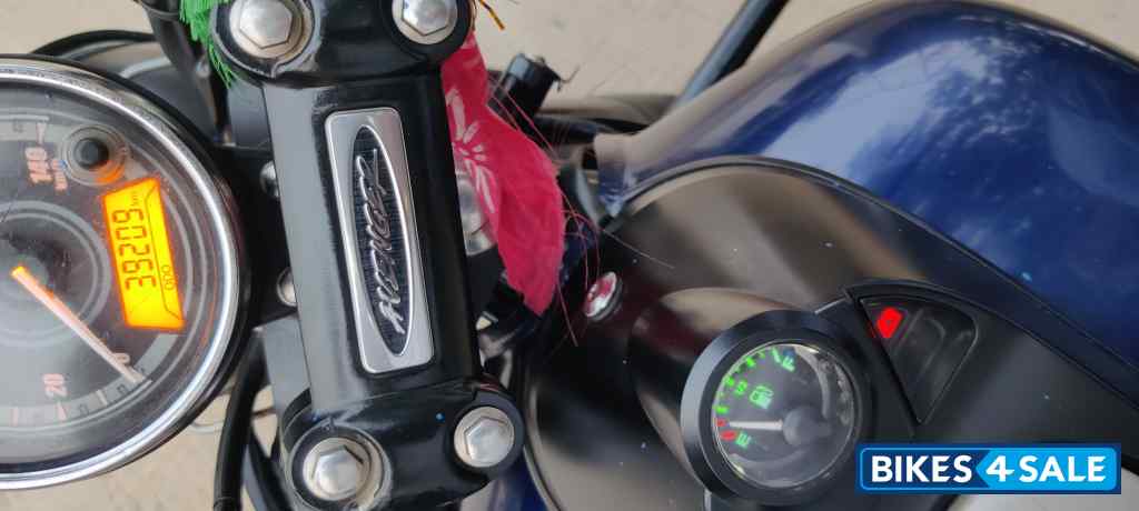 Bajaj Avenger Street 150