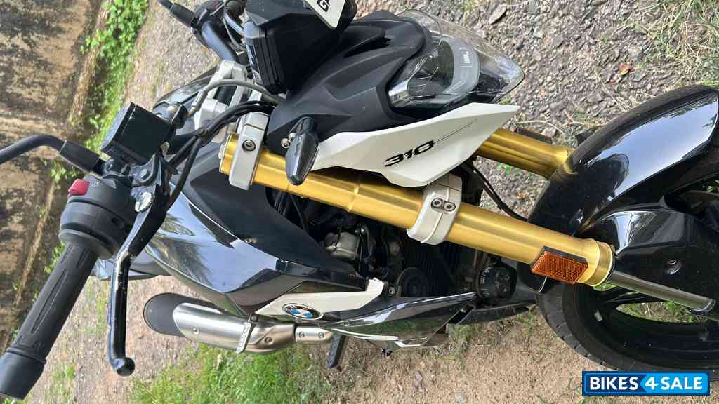 BMW G 310 R
