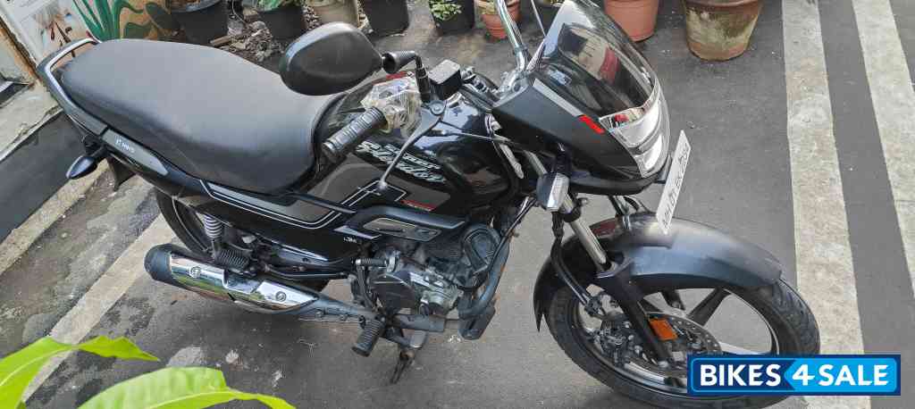 Black Hero Super Splendor XTEC