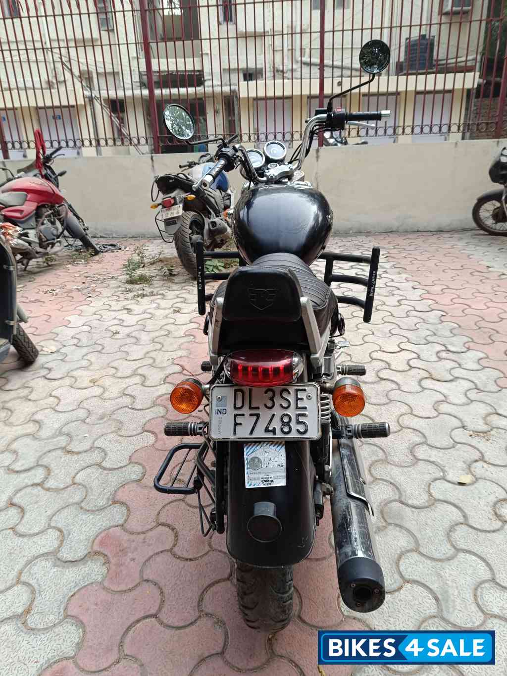 Royal Enfield Thunderbird 350
