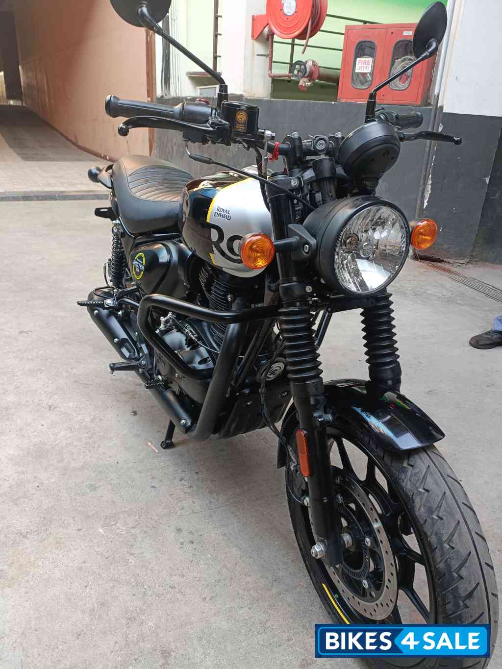 Royal Enfield Hunter 350 Retro