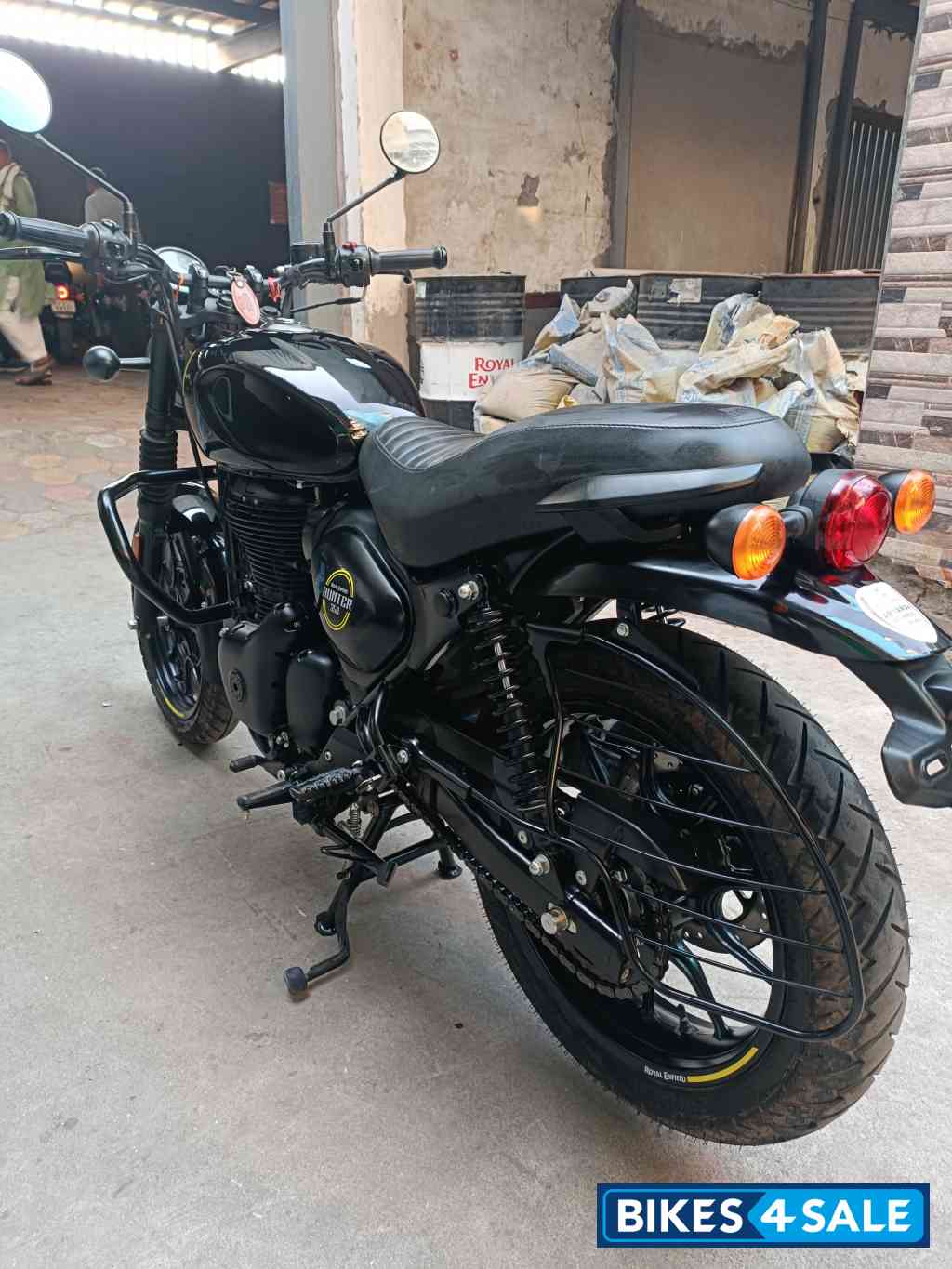 Royal Enfield Hunter 350 Retro