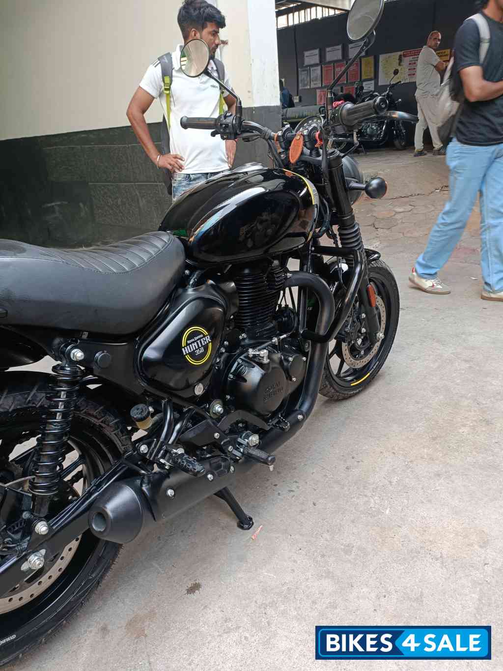 Royal Enfield Hunter 350 Retro