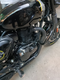 Royal Enfield Hunter 350 Retro