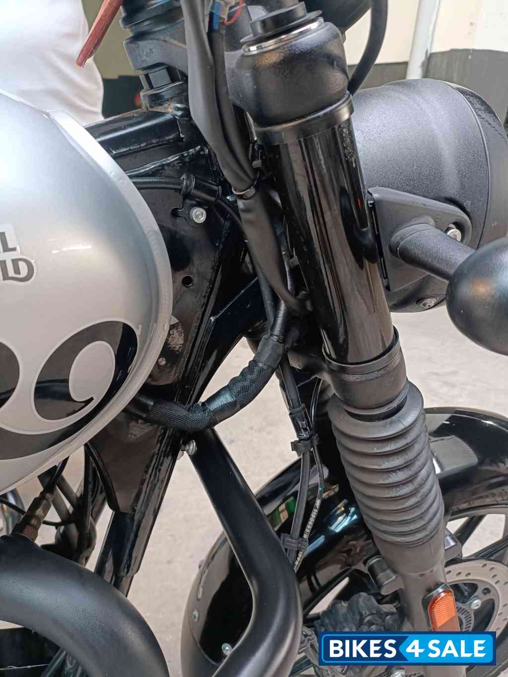 Royal Enfield Hunter 350 Retro