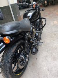 Royal Enfield Hunter 350 Retro