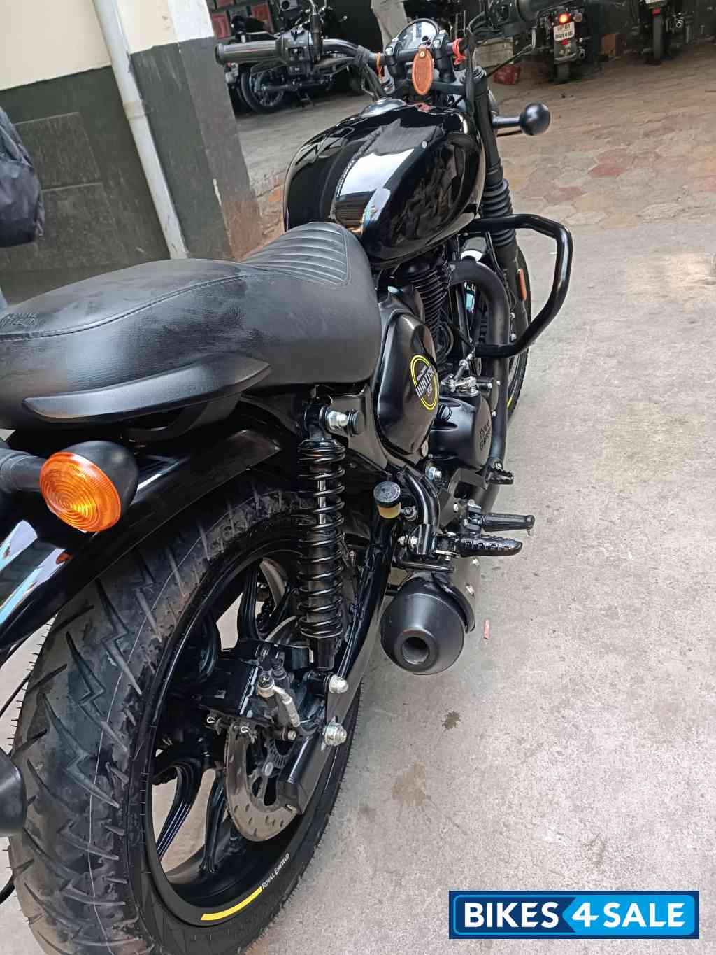 Royal Enfield Hunter 350 Retro