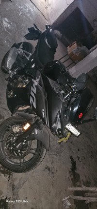 Matte Phantom Black Hero Karizma XMR