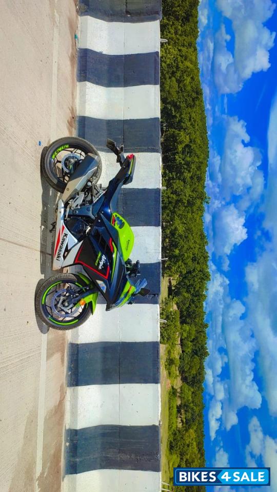 Kawasaki Ninja 300 BS6 Kawasaki Ninja 300 BS6