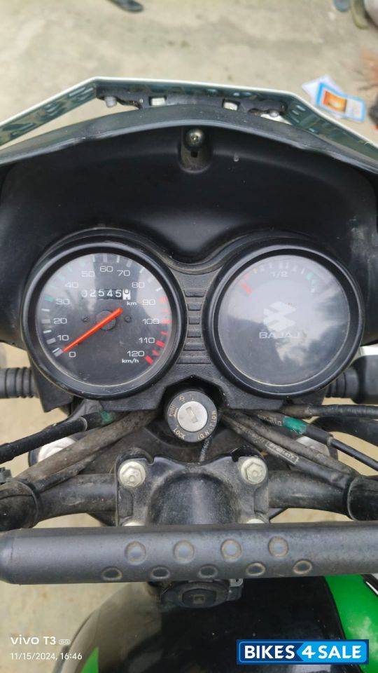 Blue And Green π Bajaj CT 125X Blue And Green π Bajaj CT 125X