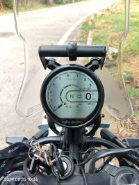 Royal Enfield Himalayan 452