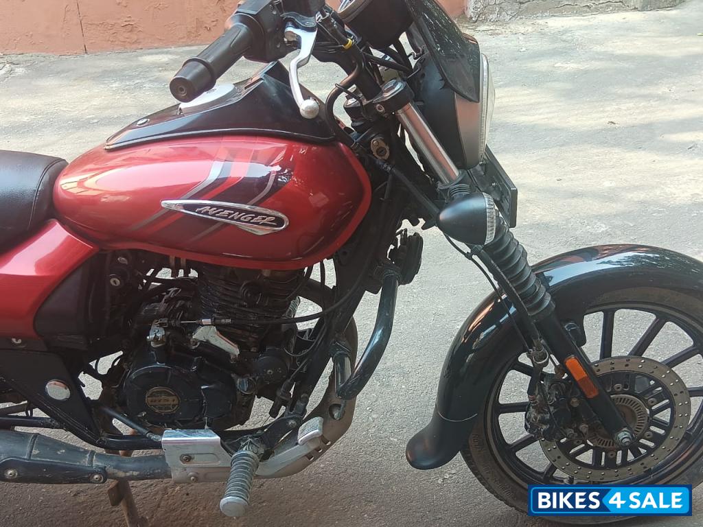 Bajaj Avenger Street 160 BS6