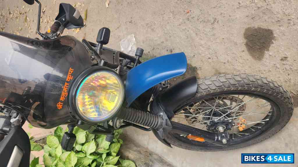 Glacier Blue Royal Enfield Himalayan BS VI Glacier Blue Royal Enfield Himalayan BS VI