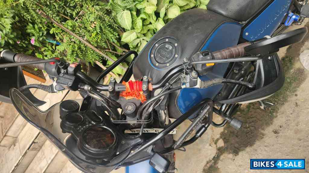 Glacier Blue Royal Enfield Himalayan BS VI Glacier Blue Royal Enfield Himalayan BS VI