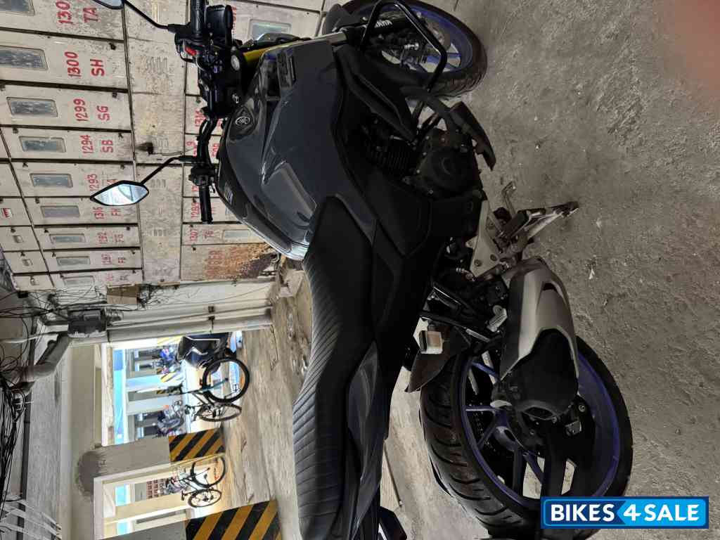 Yamaha FZ-S FI Ver 4.0