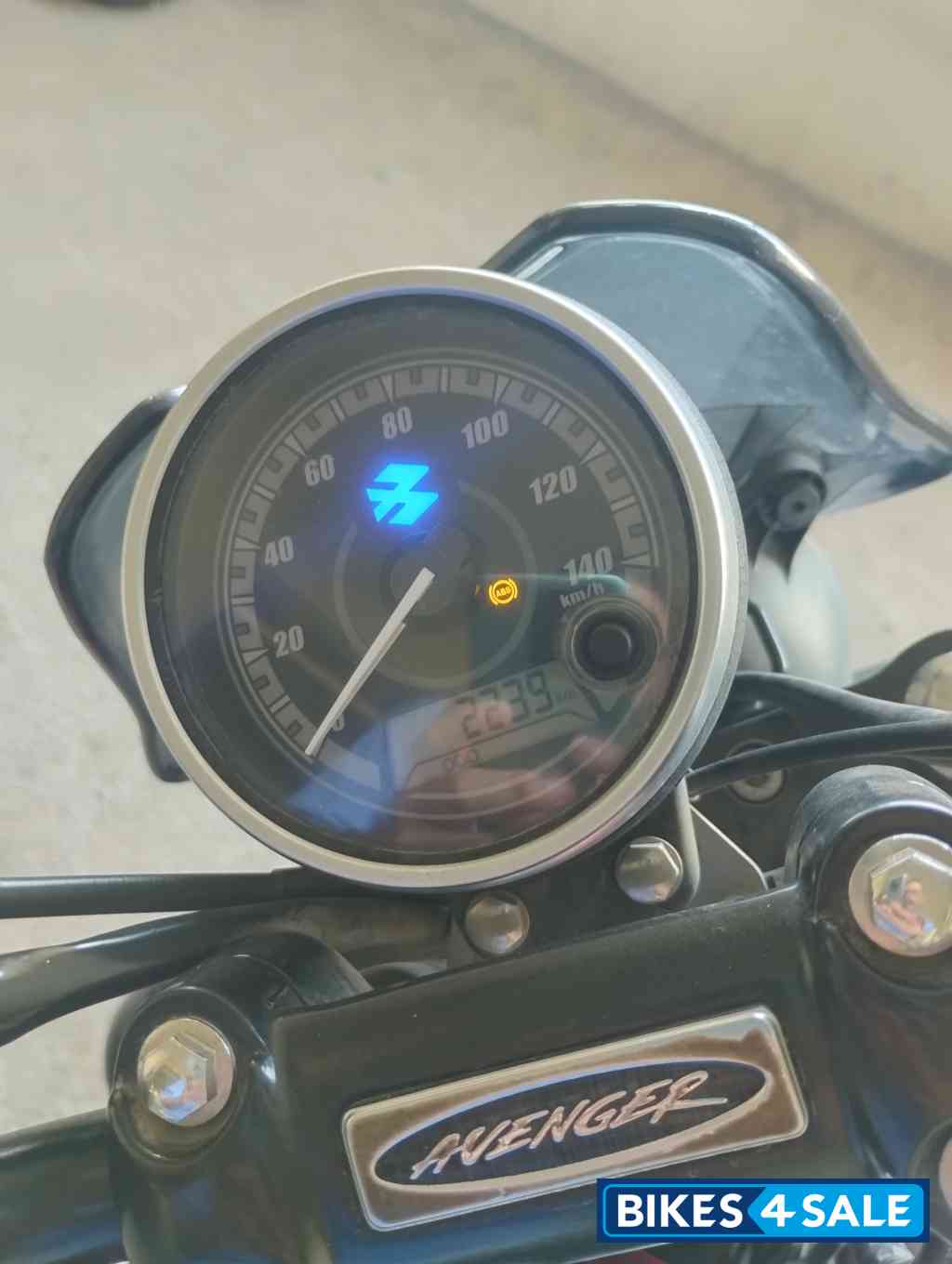 Bajaj Avenger Street 160