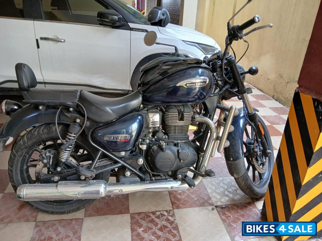 Royal Enfield Meteor 350 Stellar