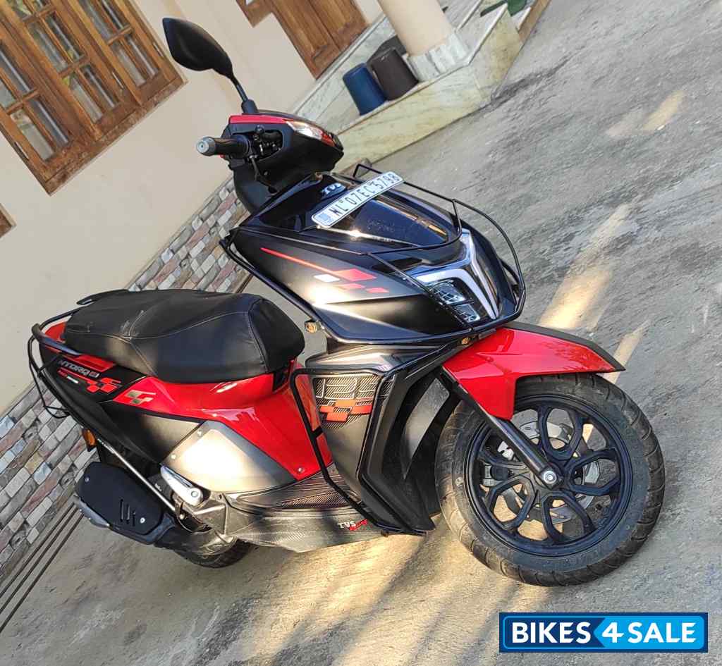 TVS NTORQ 125 Race Edition BS6