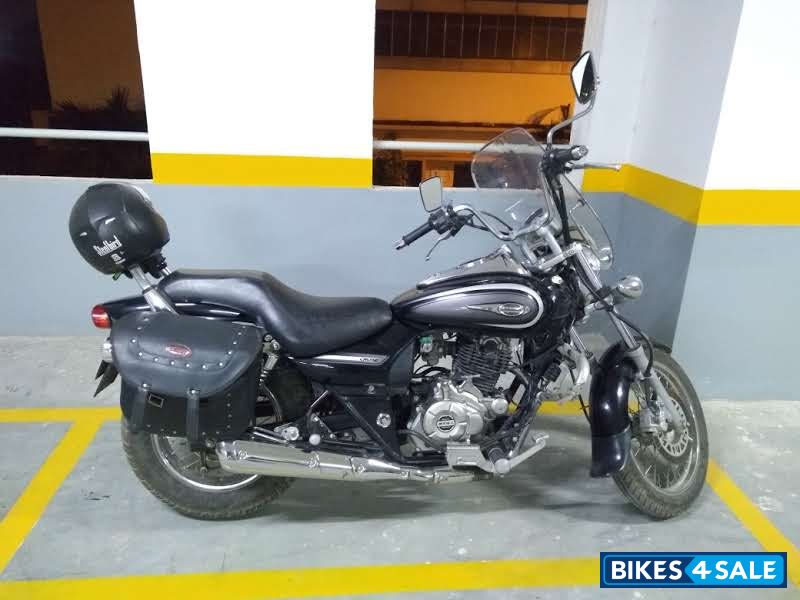 Bajaj Avenger Cruise 220