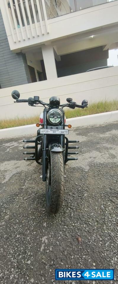 Jawa 42 Bobber Dual Channel ABS