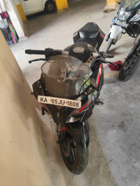Bajaj Pulsar RS 200