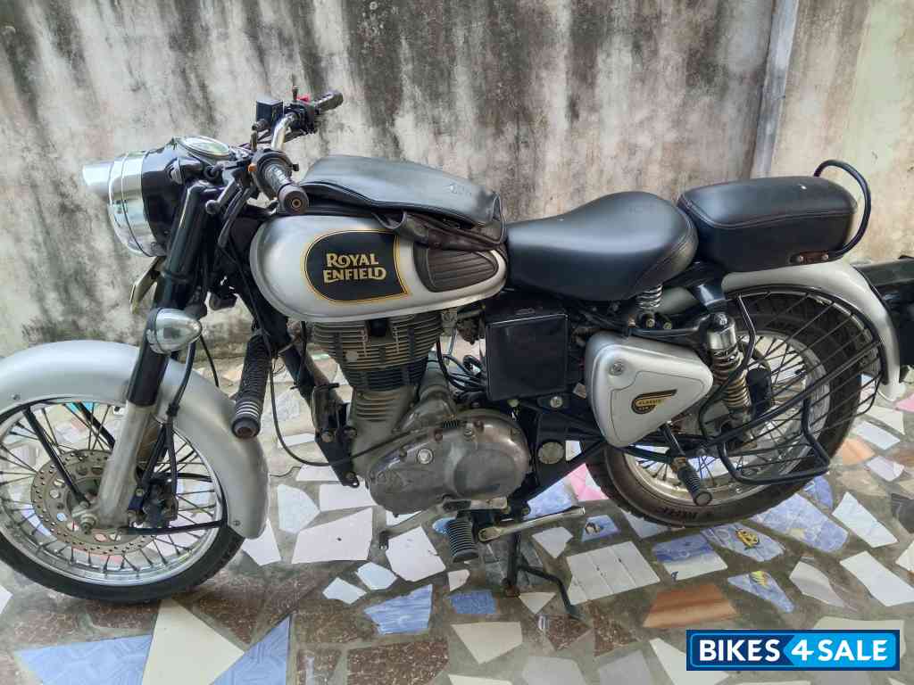 Royal Enfield Classic 350