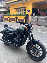 Hunter Green Yezdi Roadster Dark