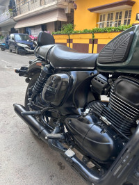 Hunter Green Yezdi Roadster Dark