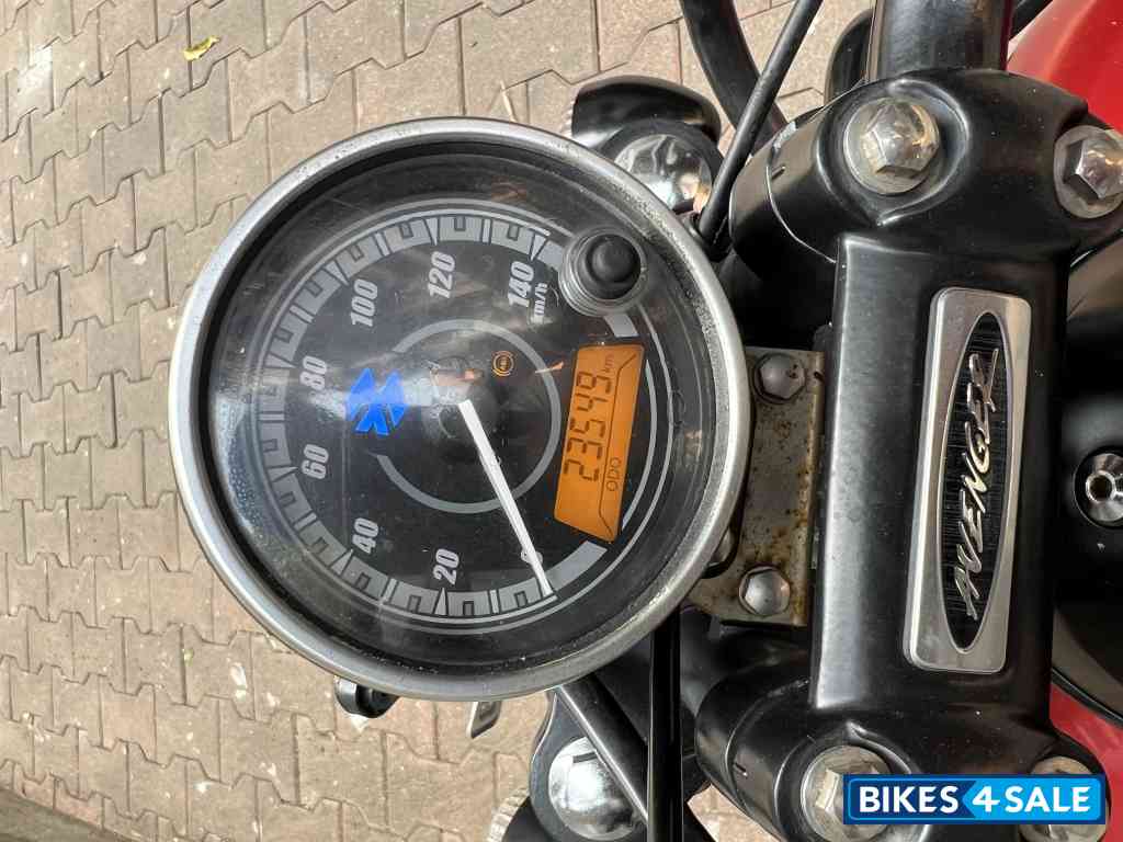 Red Bajaj Avenger Street 160