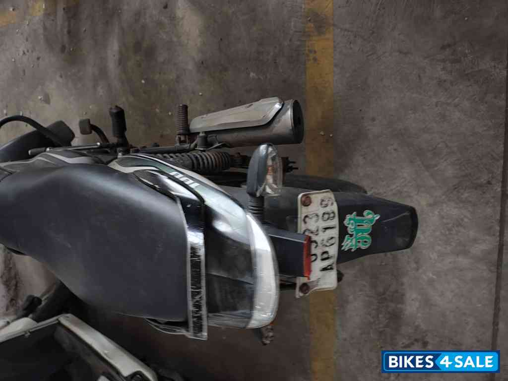 Bajaj Discover 100 DTS-Si