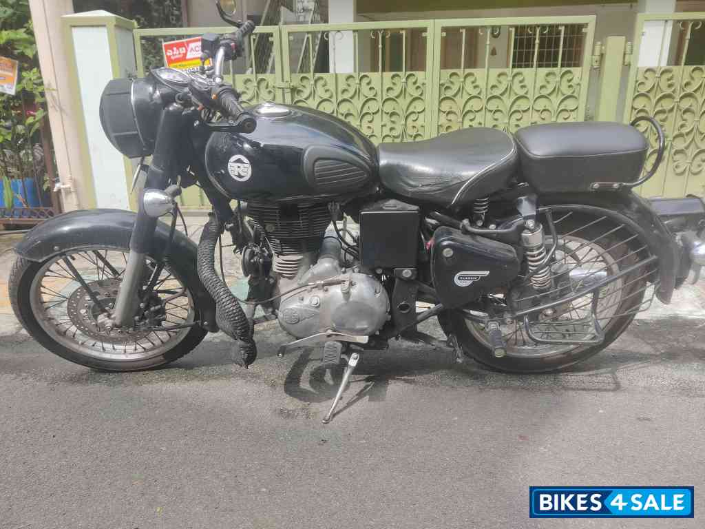 Royal Enfield Classic 350 Redditch Red