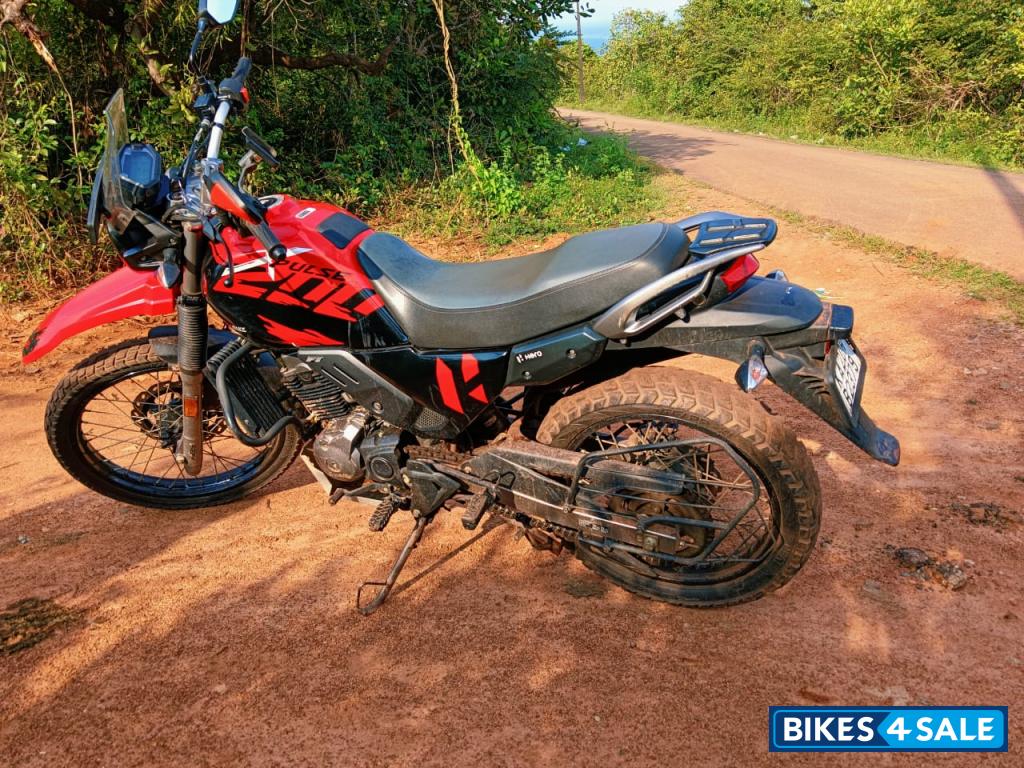 Red And Black Hero Xpulse 200 4V 2023 Edition