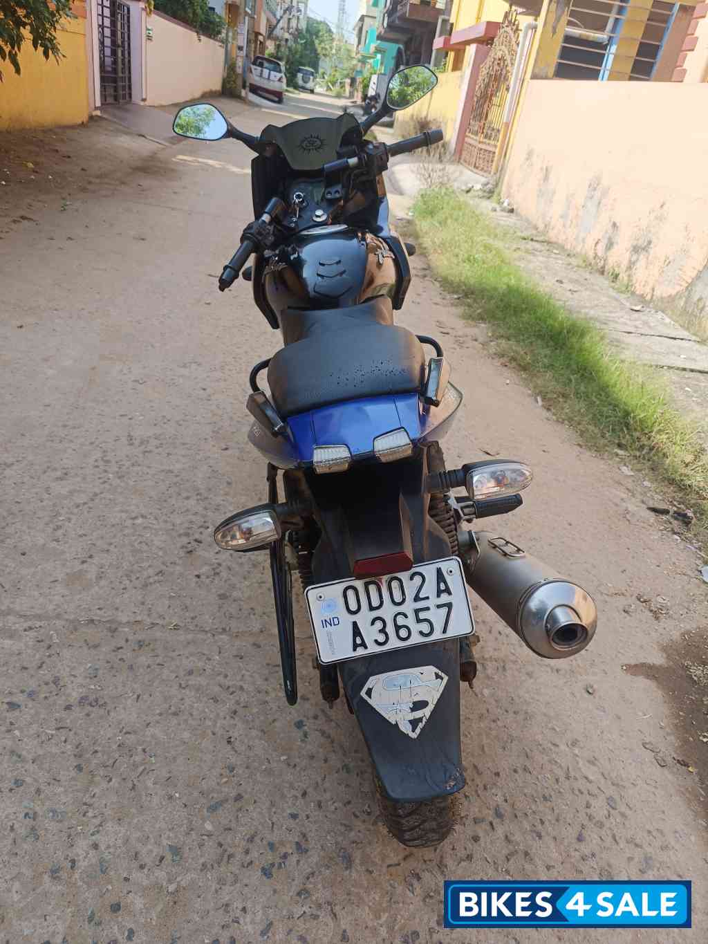 Black And Blue Bajaj Pulsar 220F