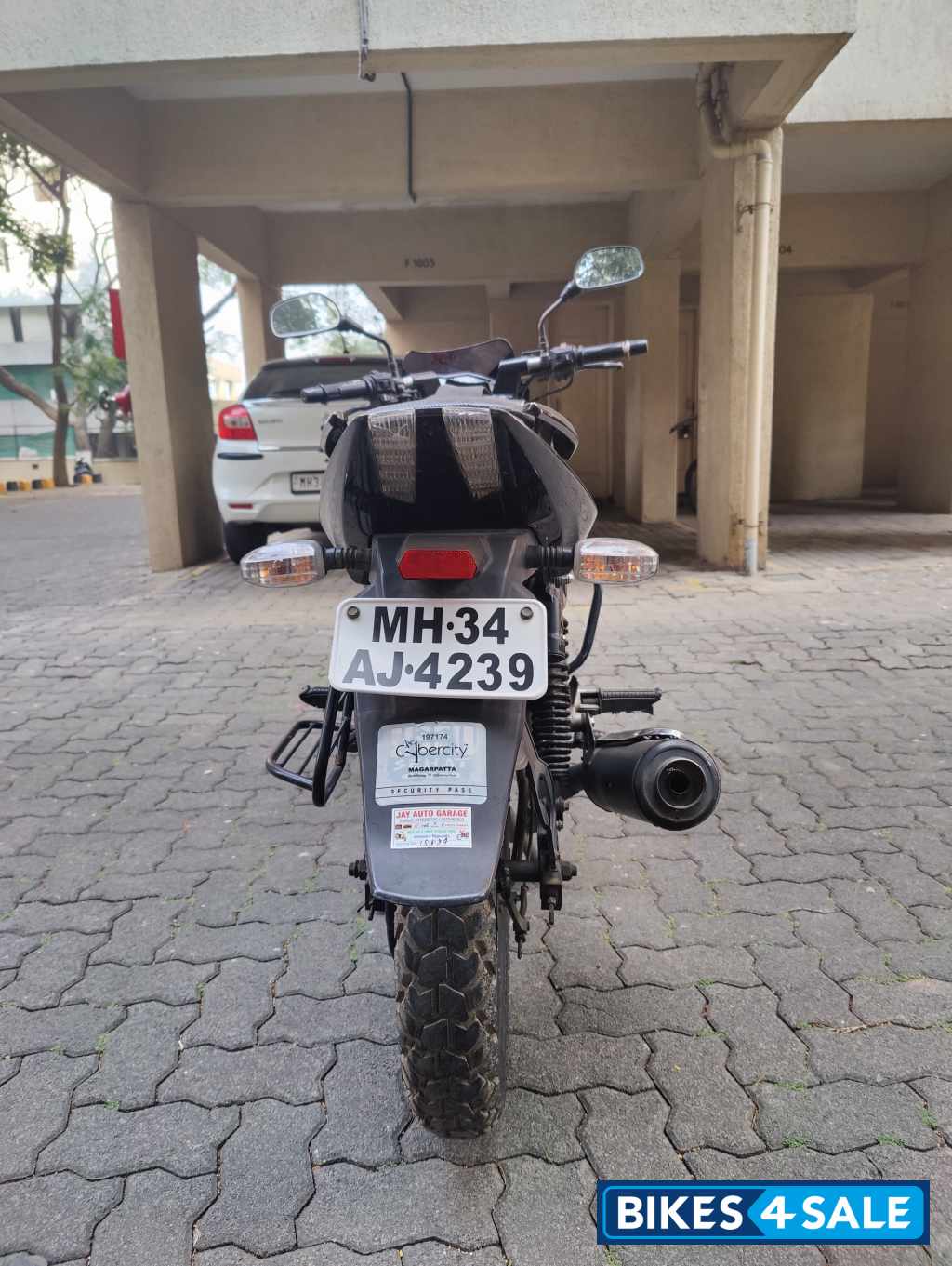 Black Bajaj Pulsar 150