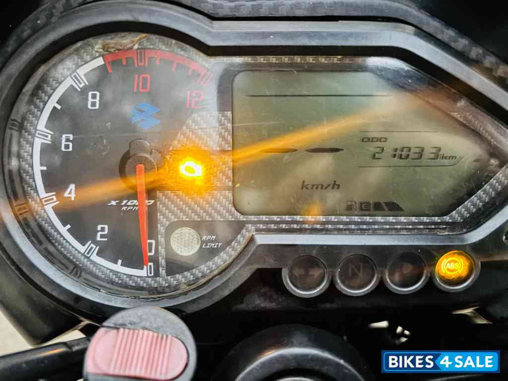 Black & Red Bajaj Pulsar 150 Twin Disc BS6