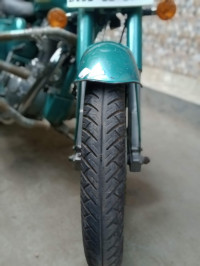 Royal Enfield Classic 500