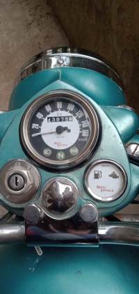 Royal Enfield Classic 500