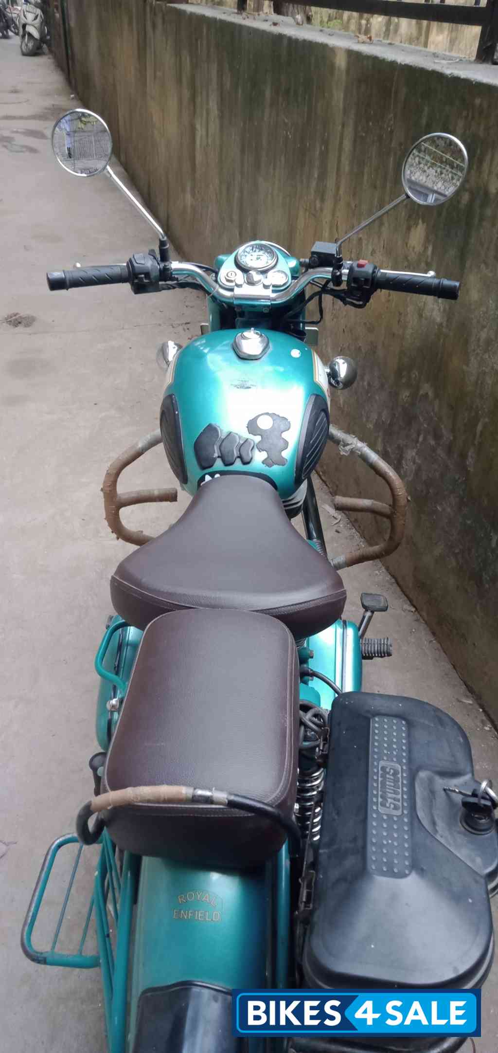 Royal Enfield Classic 500