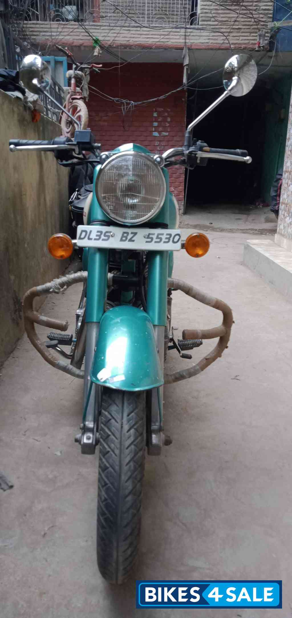 Royal Enfield Classic 500