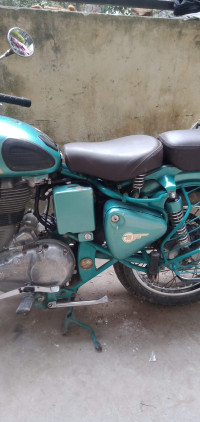 Royal Enfield Classic 500