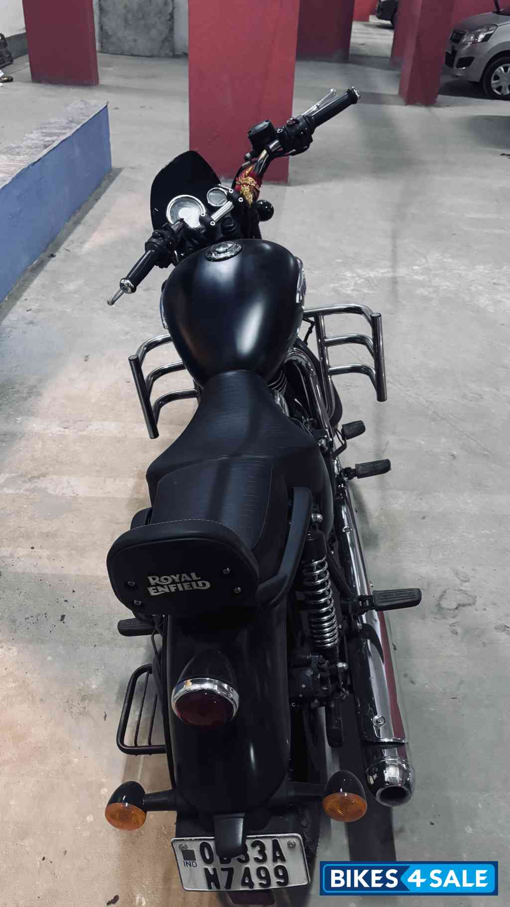 Matt Black Royal Enfield Meteor 350 Stellar