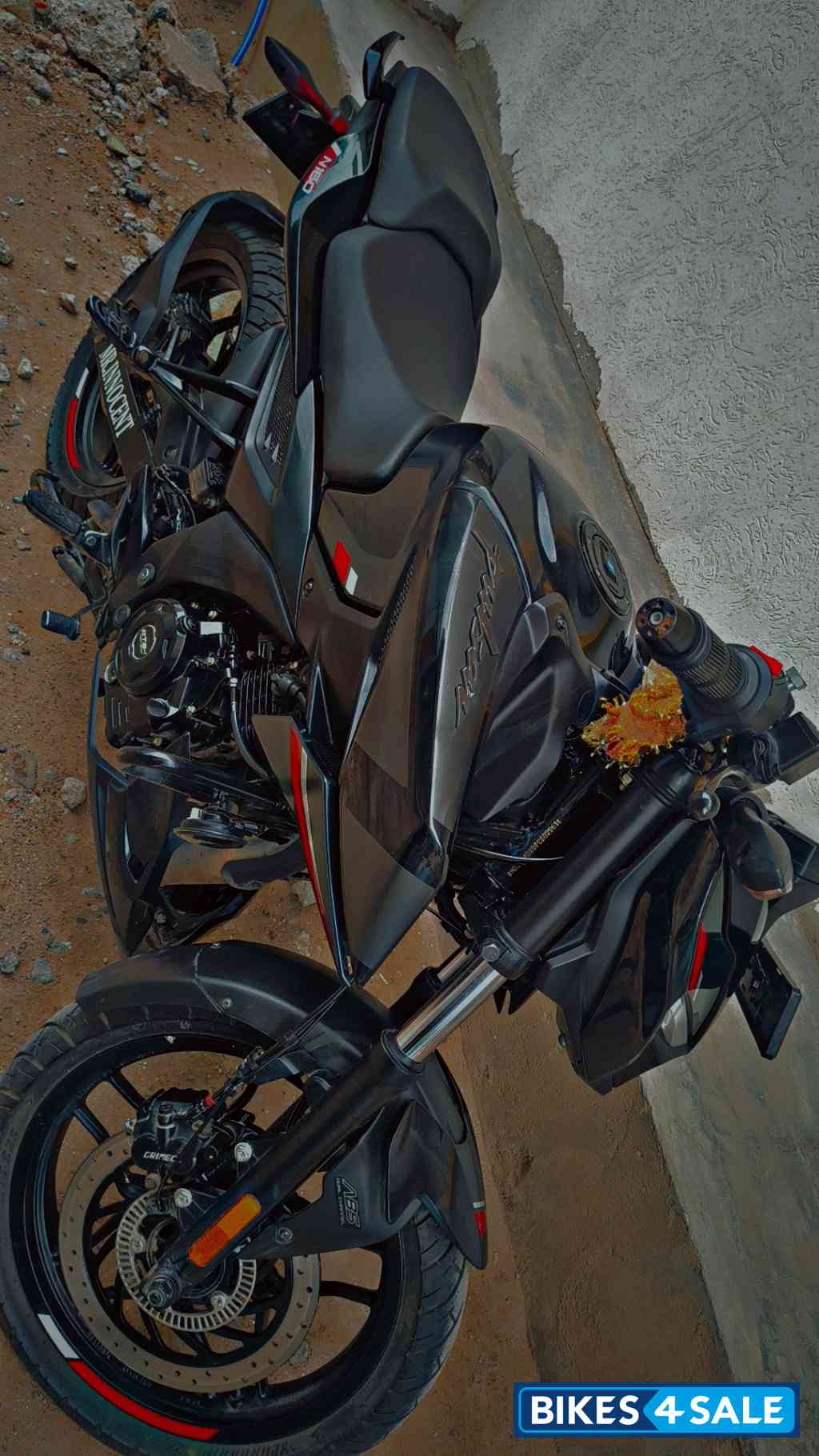 Black Bajaj Pulsar N160 Dual Channel ABS