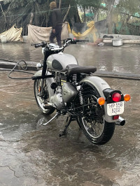 Royal Enfield Classic 350 Dual Channel BS6