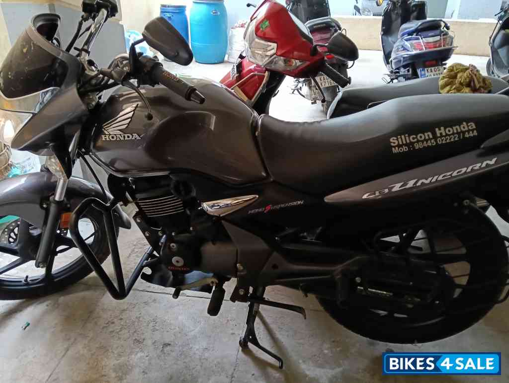 Honda CB Unicorn