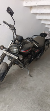 Mat Black Metallic Bajaj Avenger Street 220