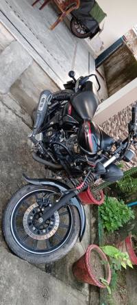 Mat Black Metallic Bajaj Avenger Street 220