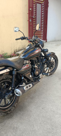 Mat Black Metallic Bajaj Avenger Street 220