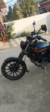 Mat Black Metallic Bajaj Avenger Street 220