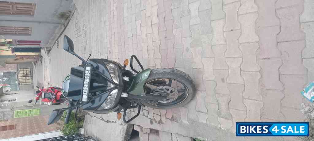 Black& Green (army) Yamaha Fazer